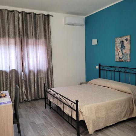 Rooms Da Pisicchio Fiumicino Eksteriør bilde