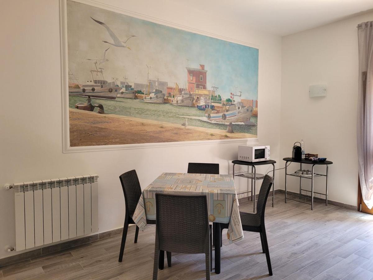 Rooms Da Pisicchio Fiumicino Eksteriør bilde